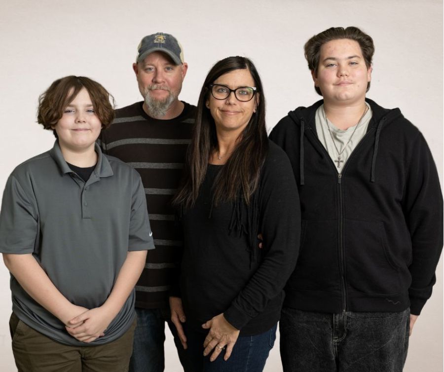 Amanda Owens and Family